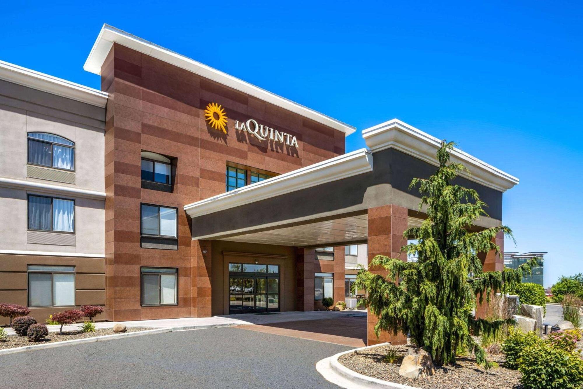 La Quinta By Wyndham Kennewick Hotel Exterior foto